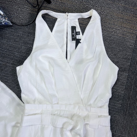 NWT🤩 |•LULUS•| Gorgeous White Belted Jumpsuit Size XS - Picture 7 of 12